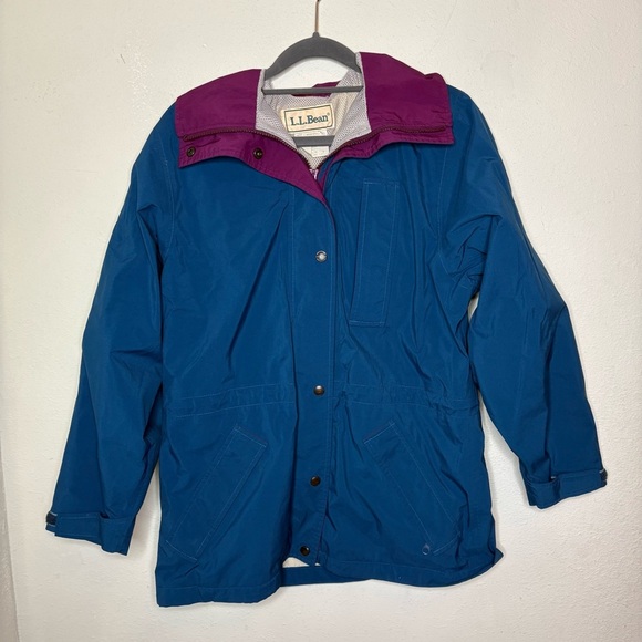 Vintage L.L. Bean Women's Blue and Purple  Rain Jacket Women's Small - Picture 2 of 11